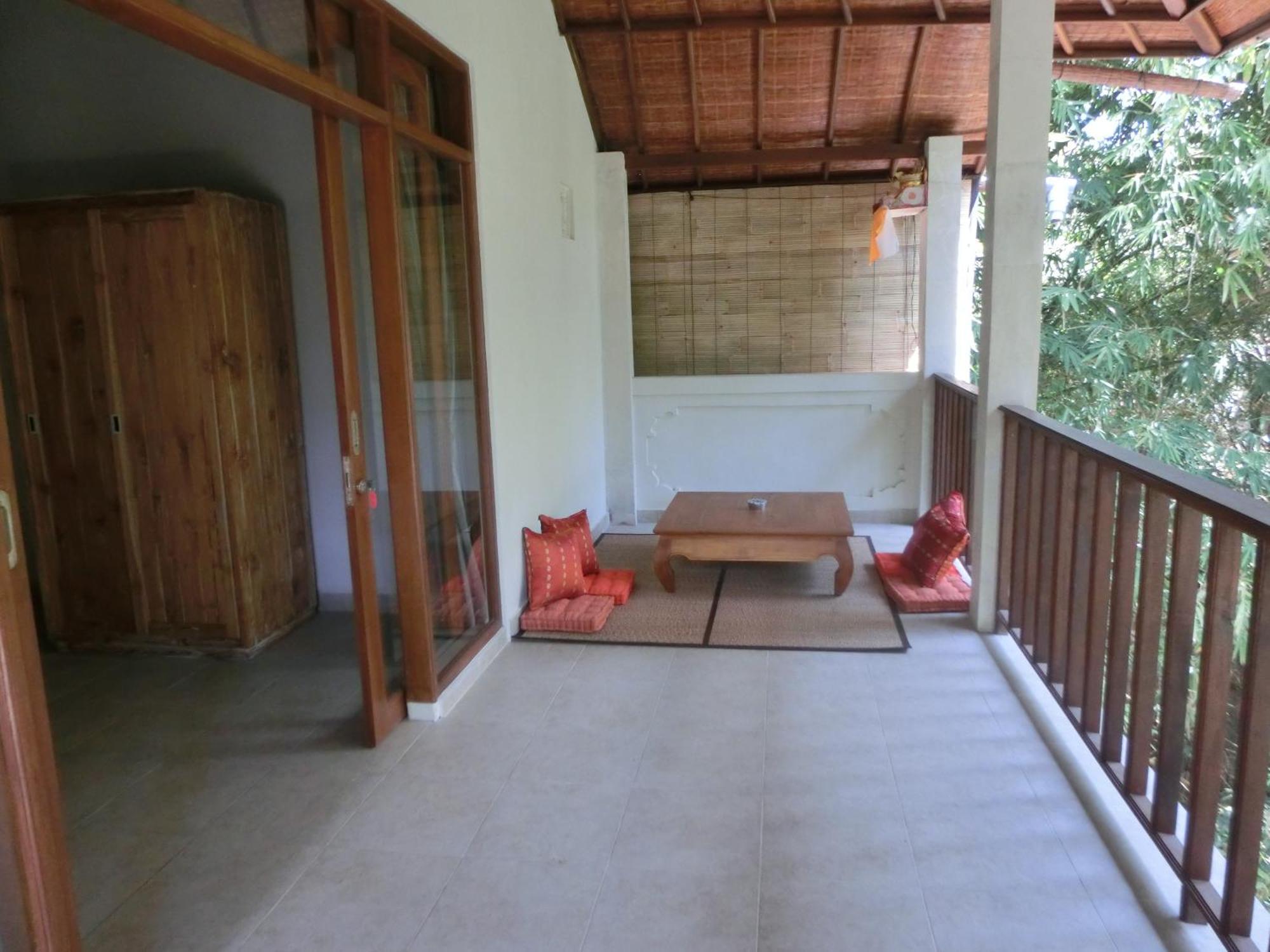 Latugu Homestay Ubud Номер фото