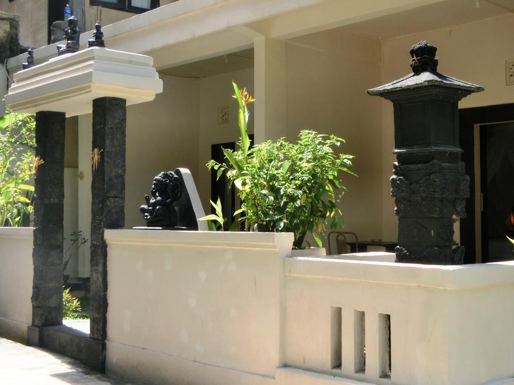 Latugu Homestay Ubud Экстерьер фото
